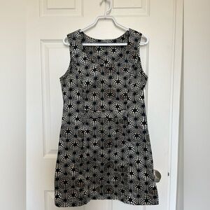 4/$20 Mexx sleeveless mini sweetheart neckline black shift dress- size 10 US